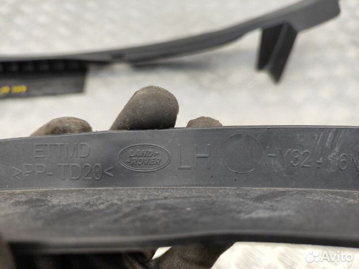 Водосток Land Rover Discovery 5 L462 3.0 306DT