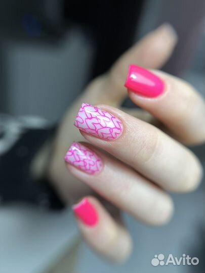 Маникюр с покрытием гель-лак