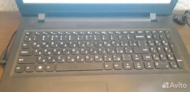 Lenovo ideapad 110-15acl/8 gb/amd R2 graphics/SSD