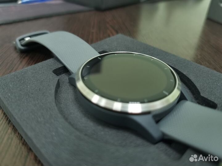 Смарт часы Garmin vivoactive 4
