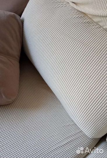 Чехлы на подушки дивана