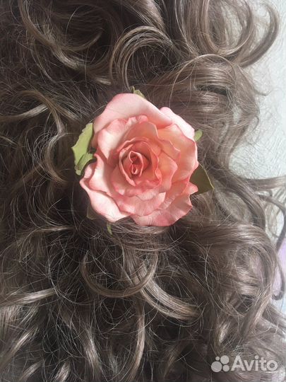 Заколки/броши новые из фоамирана