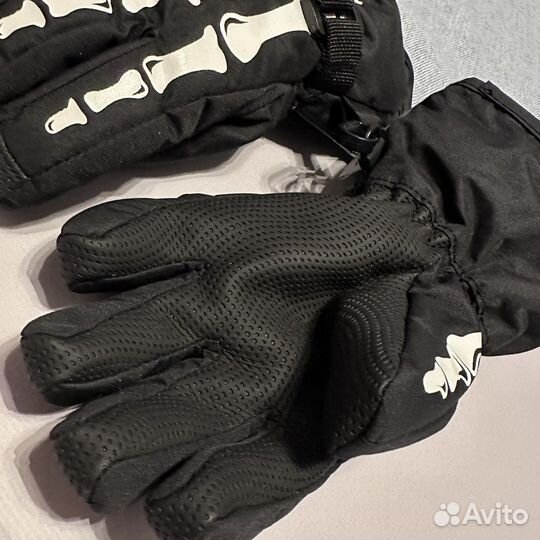 Лыжные перчатки нм