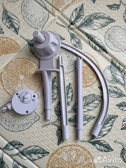 Мобиль ручной работы с креплением