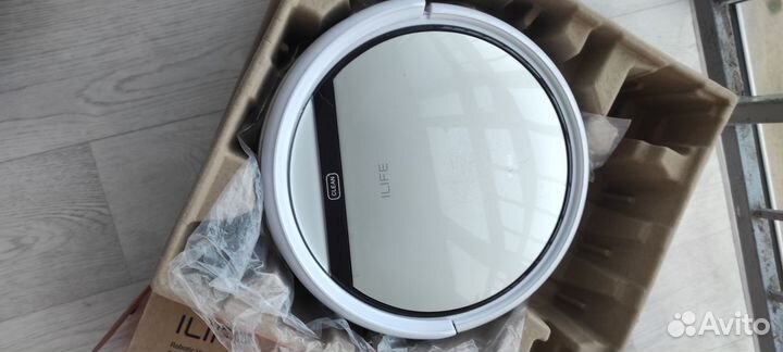 Робот пылесос ilife v50