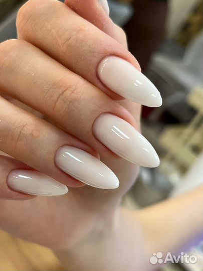 Маникюр, педикюр с покрытием гель лак