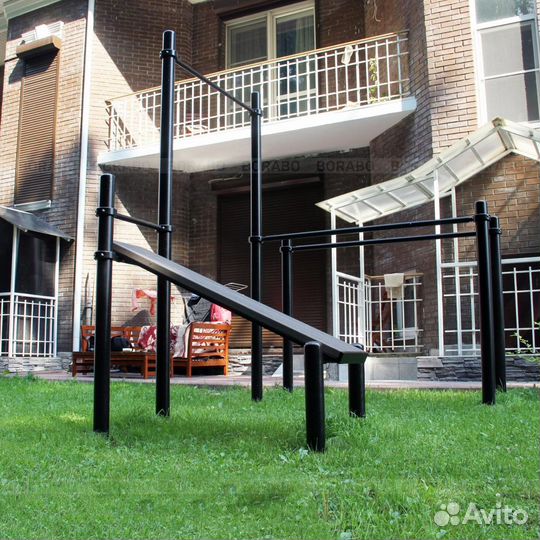 Спортивный уличный комплекс