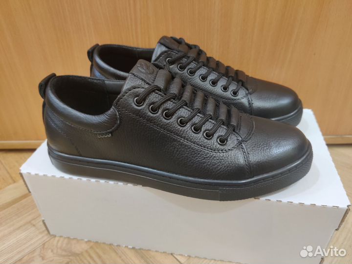 Мужские кожаные кеды ecco