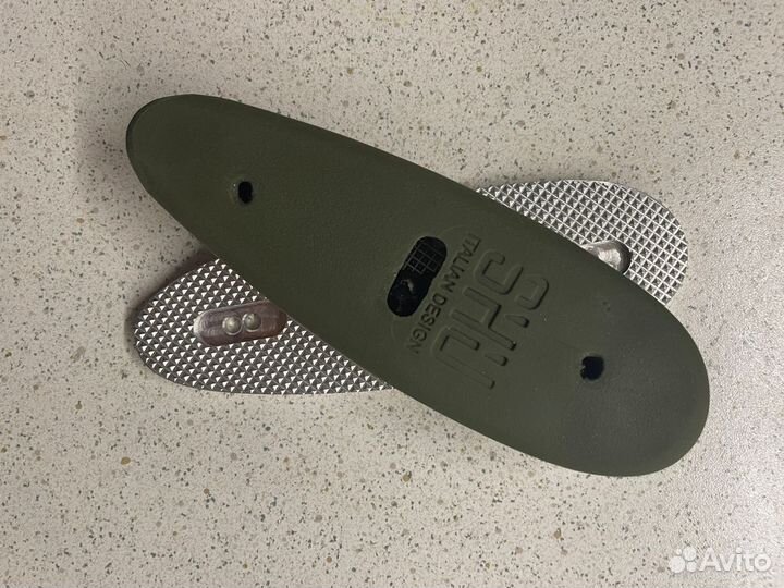 Регулируемый затыльник SHU