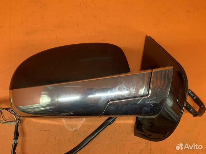 Зеркало заднего вида правое Cadillac Escalade