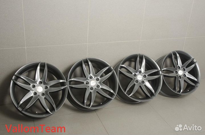 Лот U1222 Фирменные 18-е диски mirage