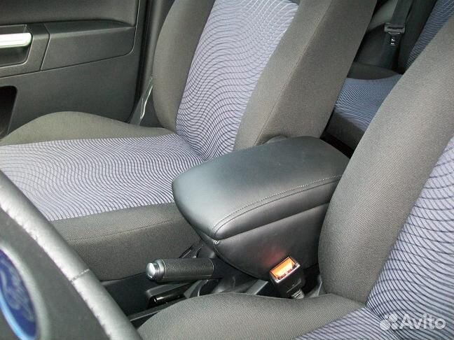 Подлокотник для Ford Fiesta 5 / Форд Фиеста 5