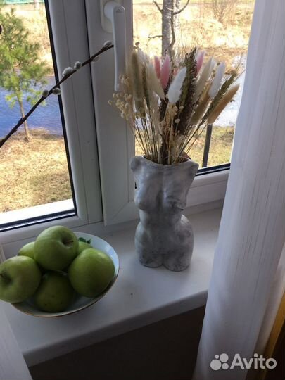 Гипсовое кашпо