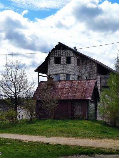 Коттедж 275 м² на участке 25 сот.