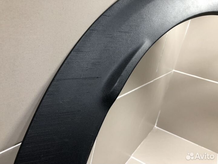 Накладка заднего правого крыла Peugeot 3008 2016