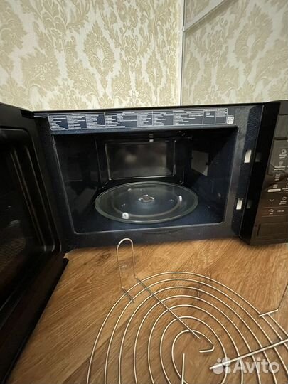 Микроволновка б/у samsung с грилем