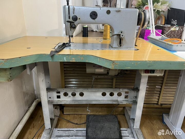 Промышленная швейная машина
