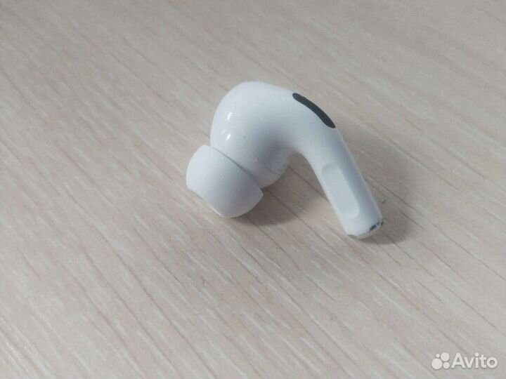 Airpods pro левый наушник