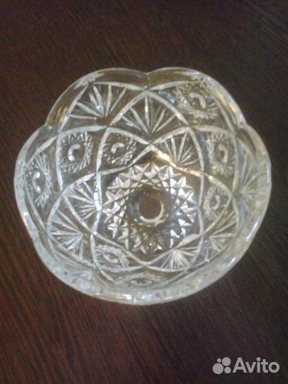 Вазы хрустальные