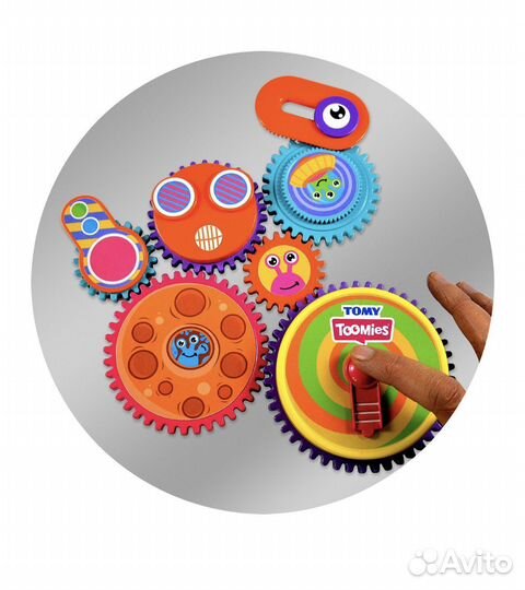 Игрушки Tomy поезд шестерёнки