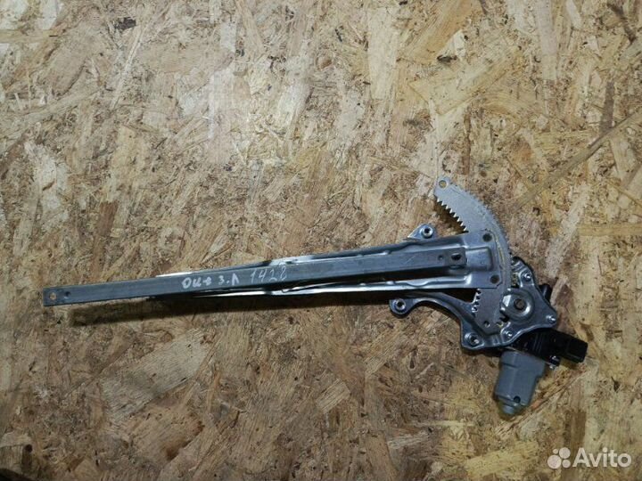 Стеклоподъемник двери Митсубиси Аутлендер 3