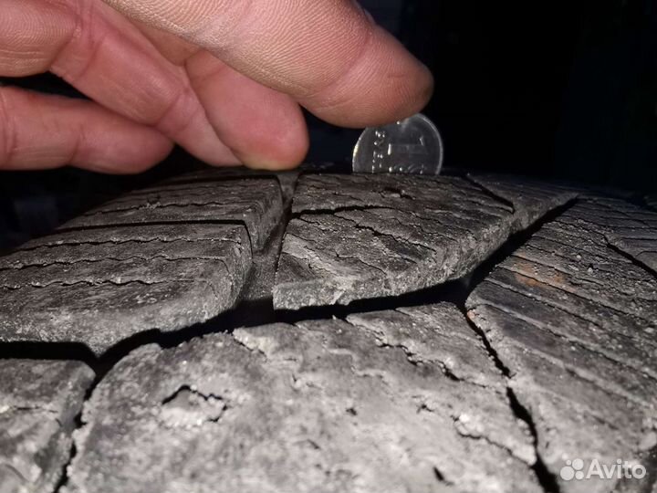 Gislaved Euro Frost 3 Silica 215/65 R16