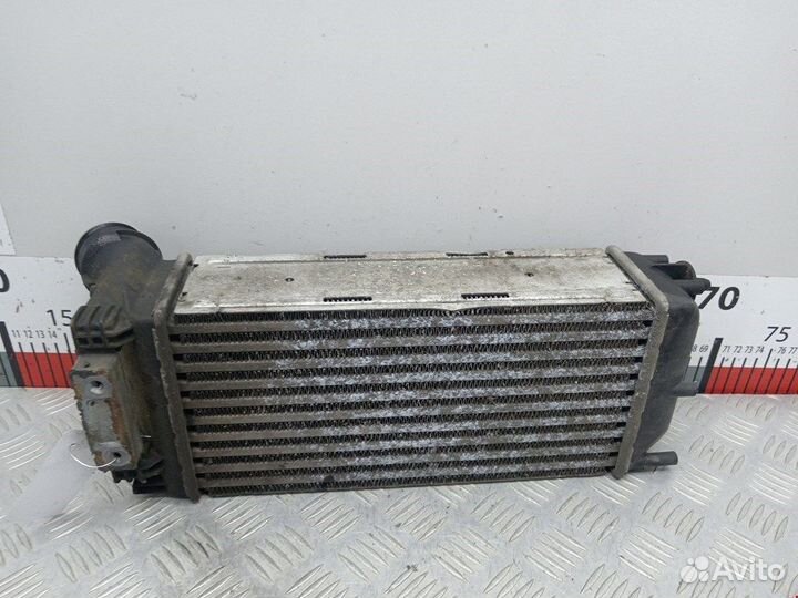 Интеркулер для Peugeot-Citroen C4 Picasso 1