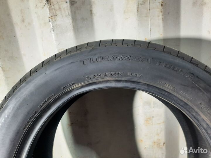 Bridgestone Turanza T005A 215/55 R17