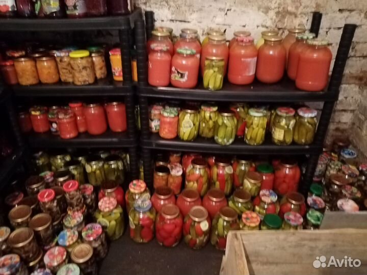 Салаты, лечо, солянка грибная