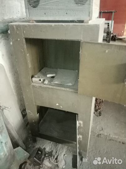 Ящик металлический