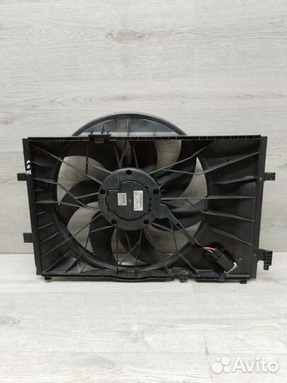 Вентилятор охлаждения Mercedes C-Class W203 OM646