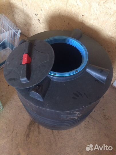 Бочка пластиковая 227 литра