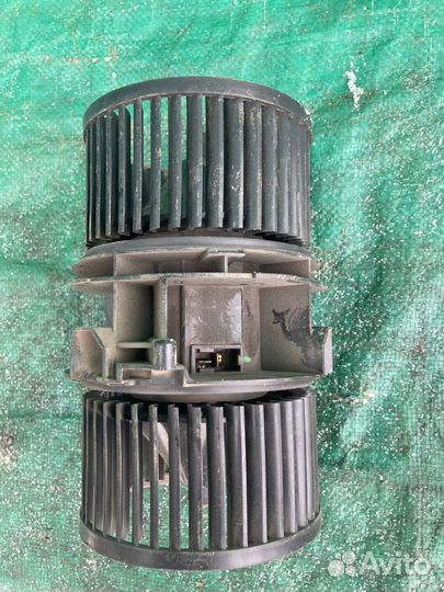 Моторчик печки Renault Megane III Рено Меган 3