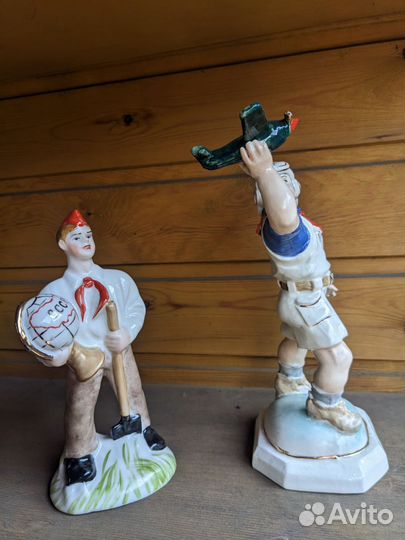 Статуэтки.Фарфор.