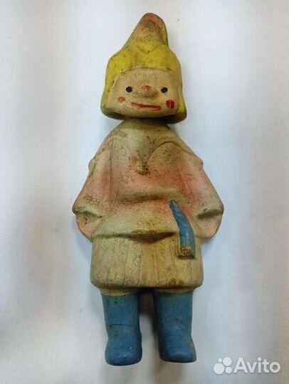 Старинная резиновая игрушка петрушка