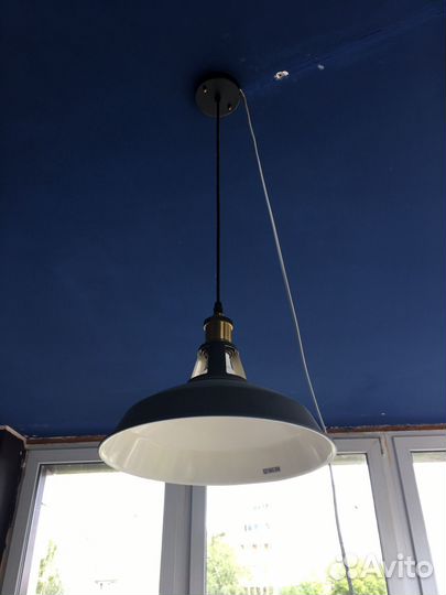 Светильник потолочный подвесной