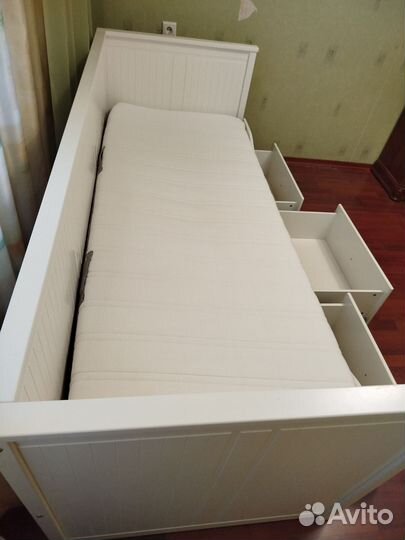 Кровать Икеа раздвижная с матрасами