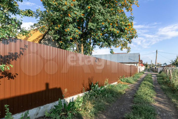 Дом 35,7 м² на участке 8 сот.