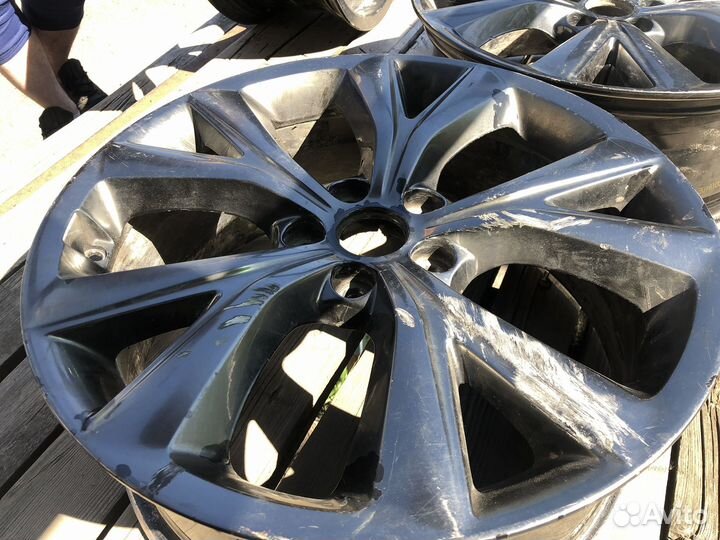 Диски колесные Hyundai Santa Fe 3 R19