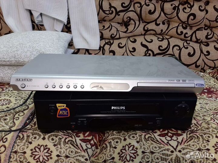 Видеомагнитофон Phillips и Samsung DVD