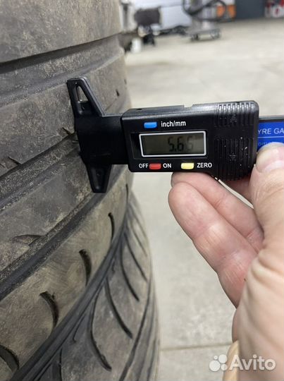 Roadstone N8000 255/40 R19