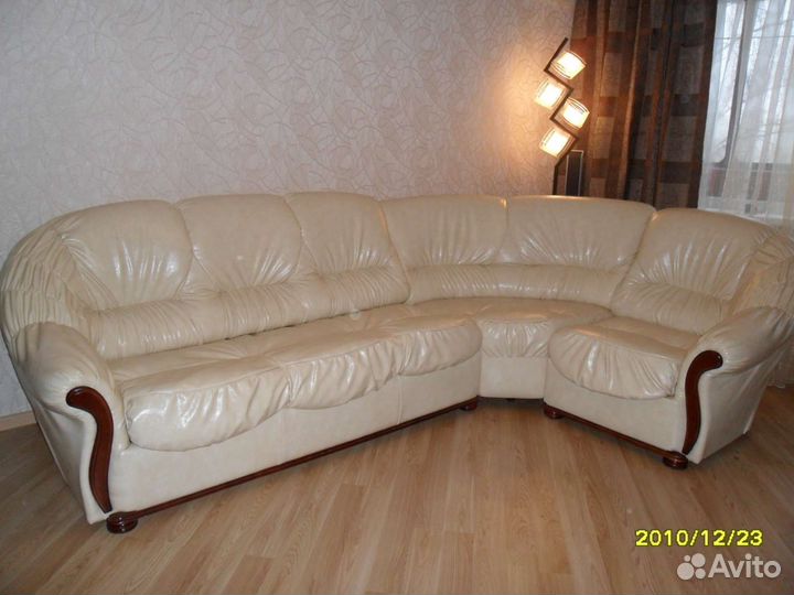 Перетяжка мягкой мебели