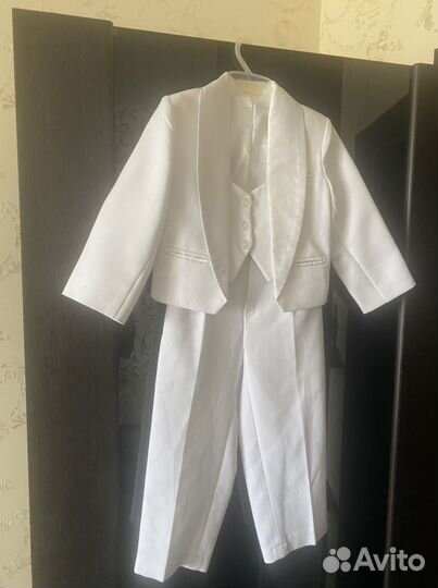 Костюм на мальчика 2-3 года