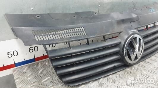 Решетка радиатора volkswagen transporter T5 (GEA08