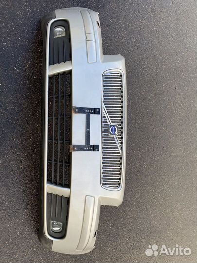 Бампер передний Volvo V50 MW