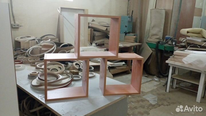 Полка настенная