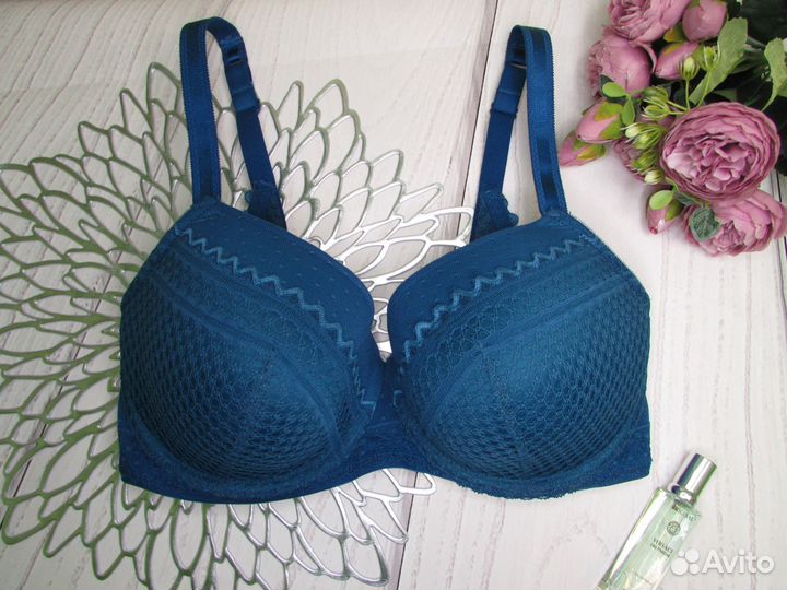 Бюстгальтер новый 75 F / C&A
