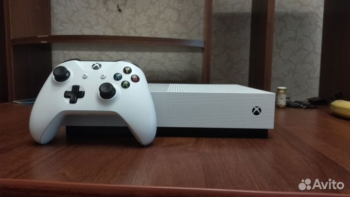 Xbox one s all digital 1tb