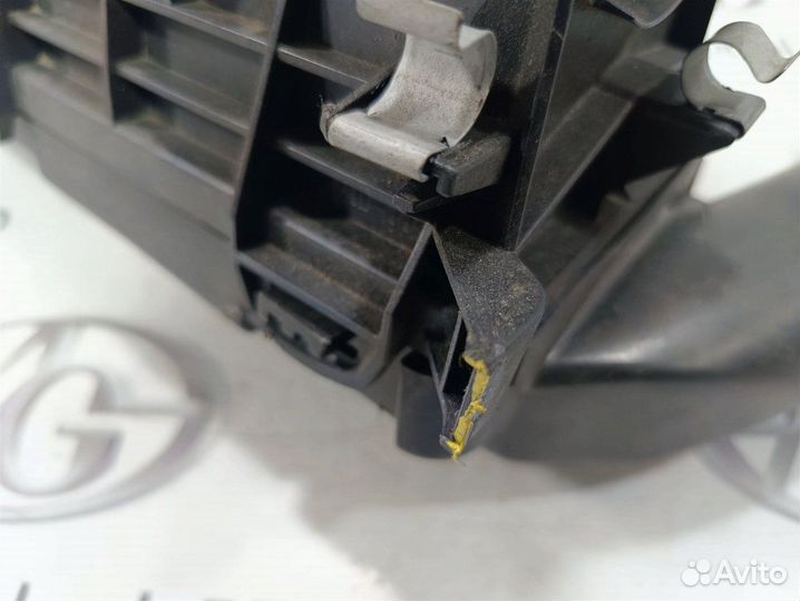 Корпус воздушного фильтра Citroen Ds4 B7C EP6CDT M