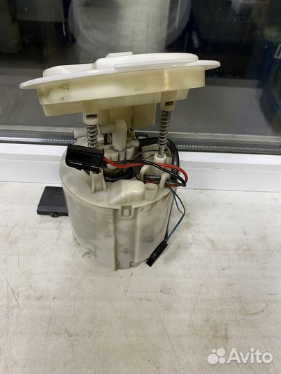 Mercedes-Benz A2045400817 Насос топливный электрич